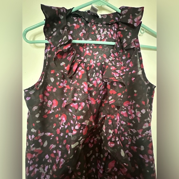 LOFT Black Pink Floral Sleeveless Blouse XS NWOT Fitted Tank Top - Picture 6 of 7